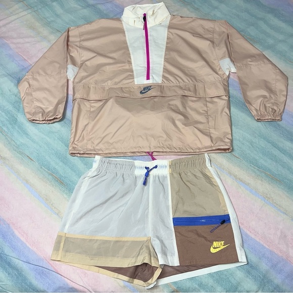 Nike Sportswear Icon Clash Packable Pullover Jacket Windbreaker & shorts M set - Picture 4 of 10
